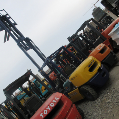 1.2M Gabellänge Gebraucht Komatsu 3 Tonnen Gabelstapler FD30 FD25 FD50 Diesel Gabelstapler