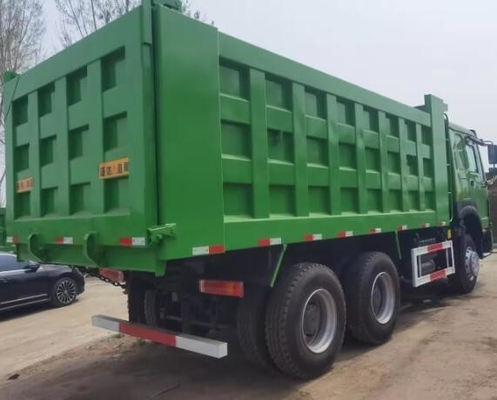 Gebraucht Howo Tippers 8x4 6x4 Dumpper Dump Trucks in gutem Zustand und geeignetem Gewicht