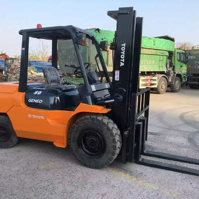 5 Tonnen schwerer Diesel-Forklift FD50 mit guter Aufzugsmaschine und Manövrierfähigkeit 2012