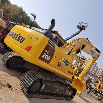 Gebrauchtes KomatsuPC200-8 Crawler Bagger in ausgezeichnetem Zustand für 20 Tonnen mittelgroßes Graben