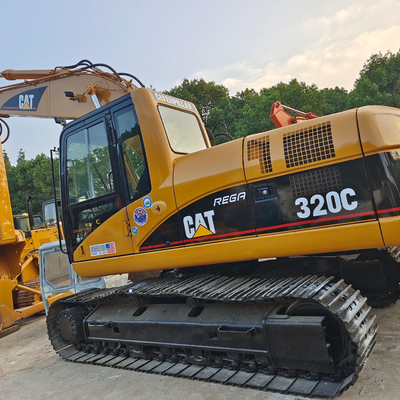 HYDROLISCHER ZYLINDER Gebraucht Katzenbagger 320C in Japan mit 0,9 Eimerkapazität