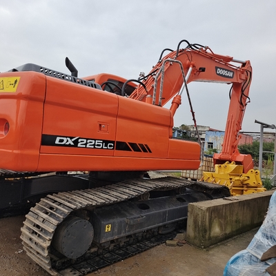 Doosan DX225 DH225 Bagger 2800 Arbeitsstunden 0,7 Eimerkapazität Hydraulischer Crawler