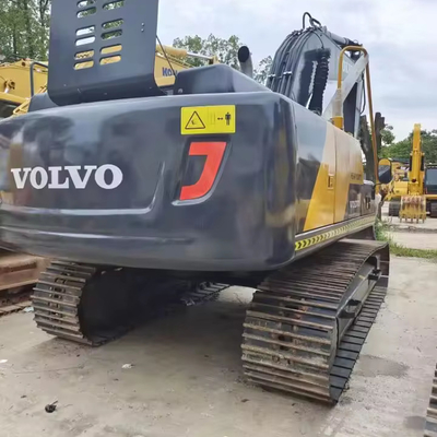 Gebrauchtes Volvo EC210 Bagger mit Cummins B5.9-C-Motor und ORIGINAL Hydraulikzylinder
