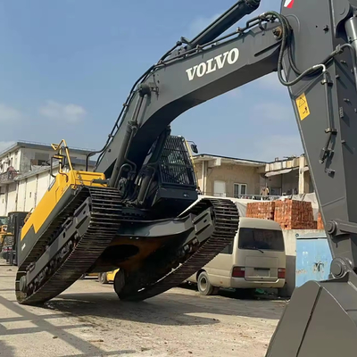 48 Tonnen Volvo EC480D Bagger in Schweden mit VOLVO D13-T4 A-Motor und Track Shoes