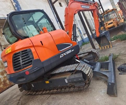 Doosan DX55-9C Bagger Gebraucht 5.5 Tonnen Minibagger mit geringer Arbeitszeit