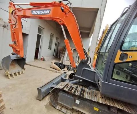 Gebraucht DH60-7 Bagger Gebraucht-Schuhe Doosan DH60-7 6 Tonnen in gutem Zustand