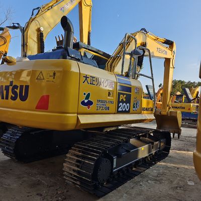 Bestseller gebrauchte Komatsu PC200-8 Bagger mit SAA6D107E-1 Motor in Shanghai