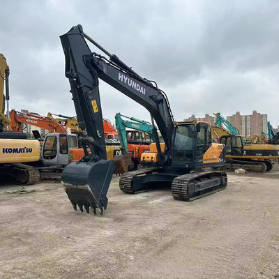 Gebrauchtes Hyundai 220LC-9S Bagger mit 118 kW und origineller Hydraulikpumpe